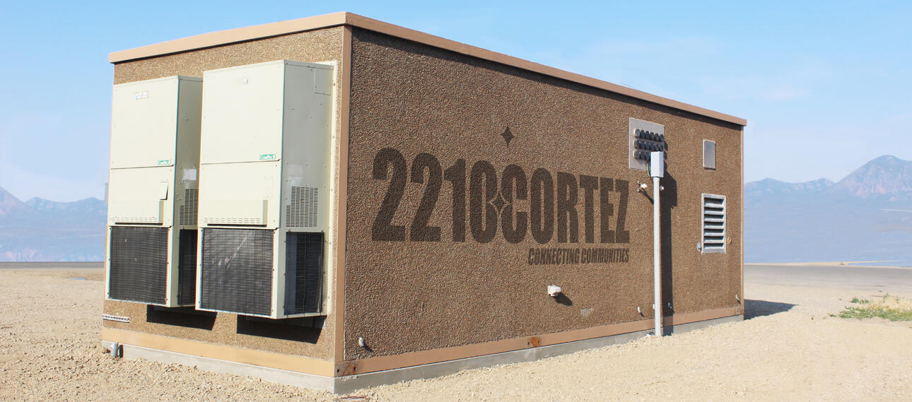2210CORTEZ